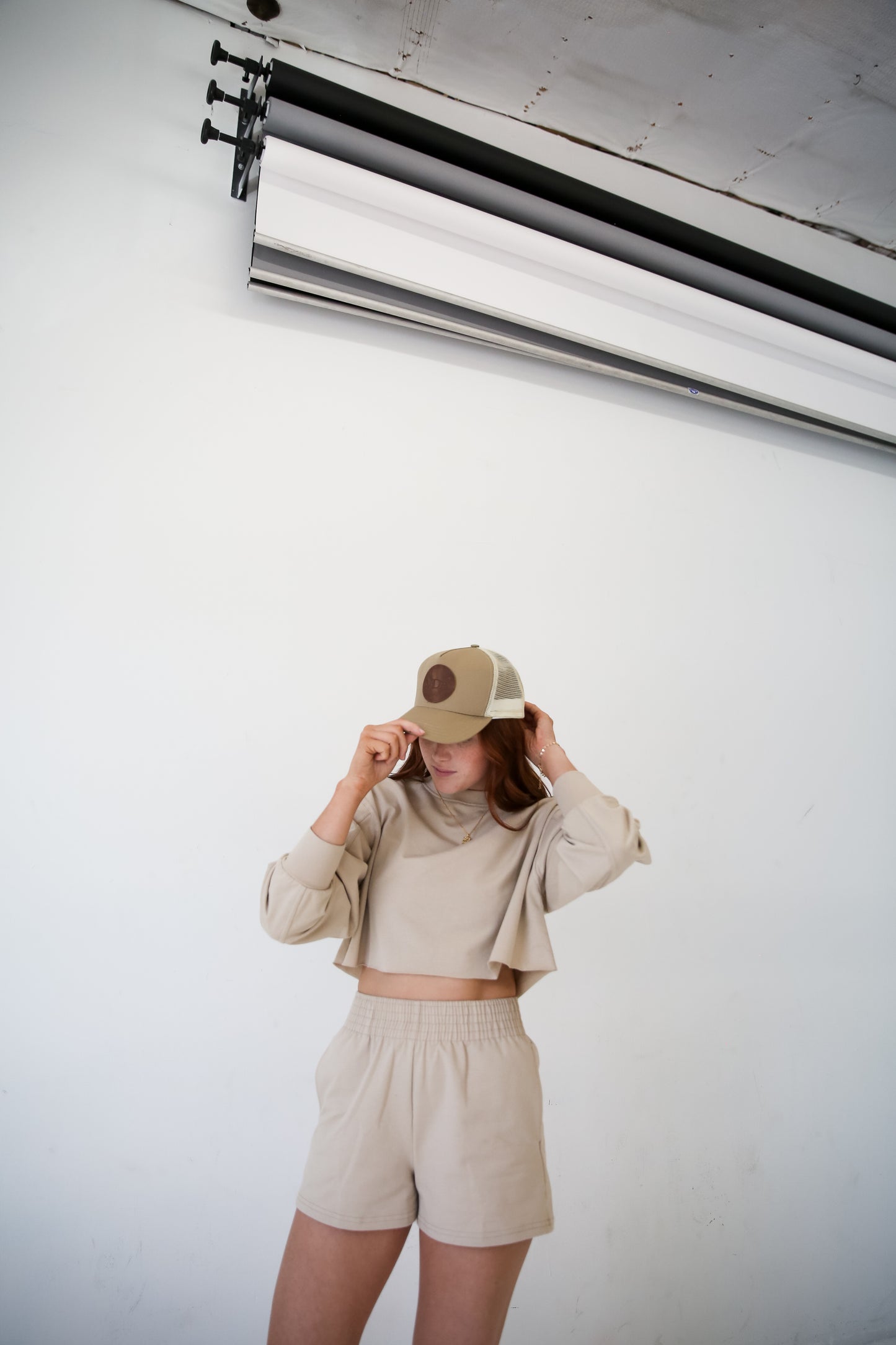 Vida Famous Sweat Shorts (Sand)