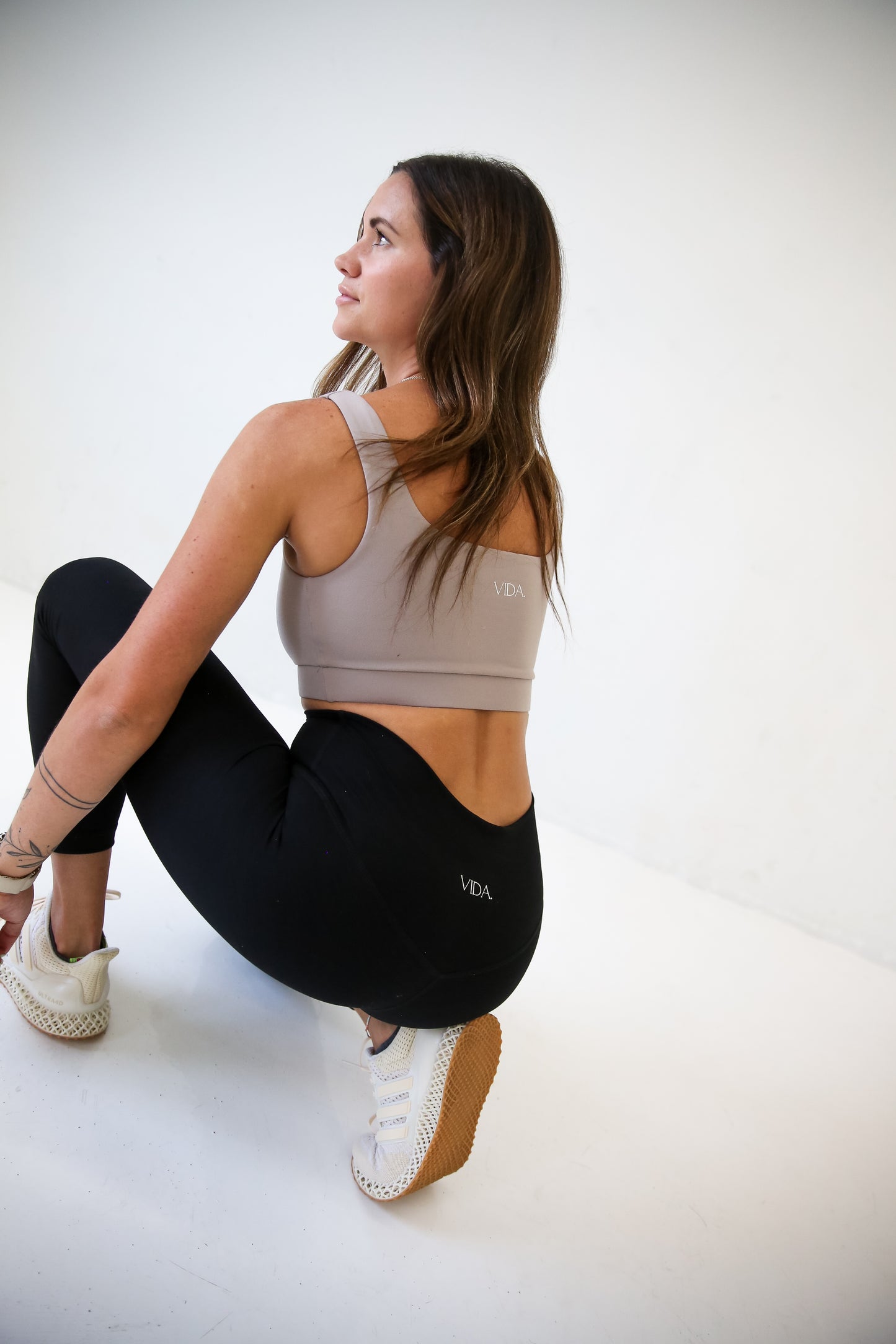 Vida Dream Wide Scoop Bra (Stone)